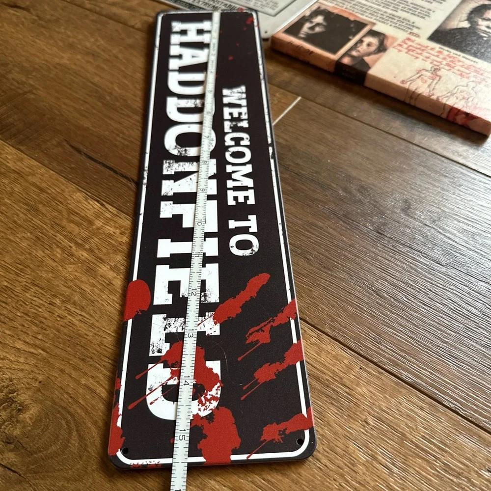 Haddonfield Halloween Metal Signs Set - Picture 5 of 8